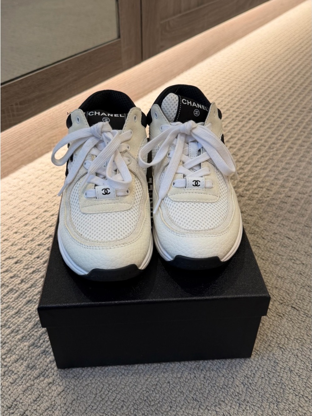 CHANEL Mesh suede Calfskin Grained Cream and Black and white Logo Sneakers sz 37 - Picture 10 of 10